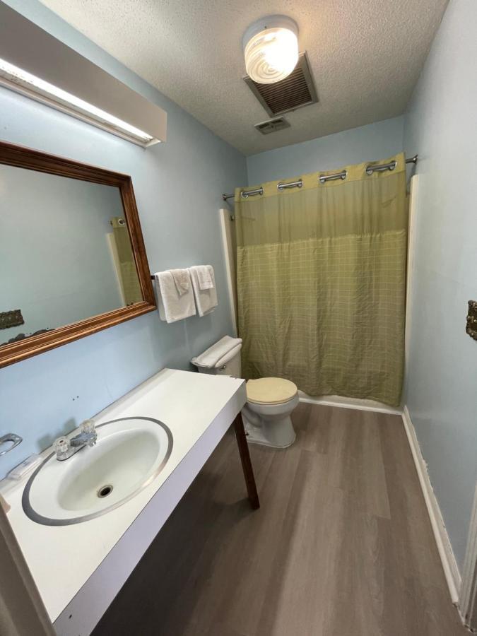 Pinelodge Motel Baxley Εξωτερικό φωτογραφία